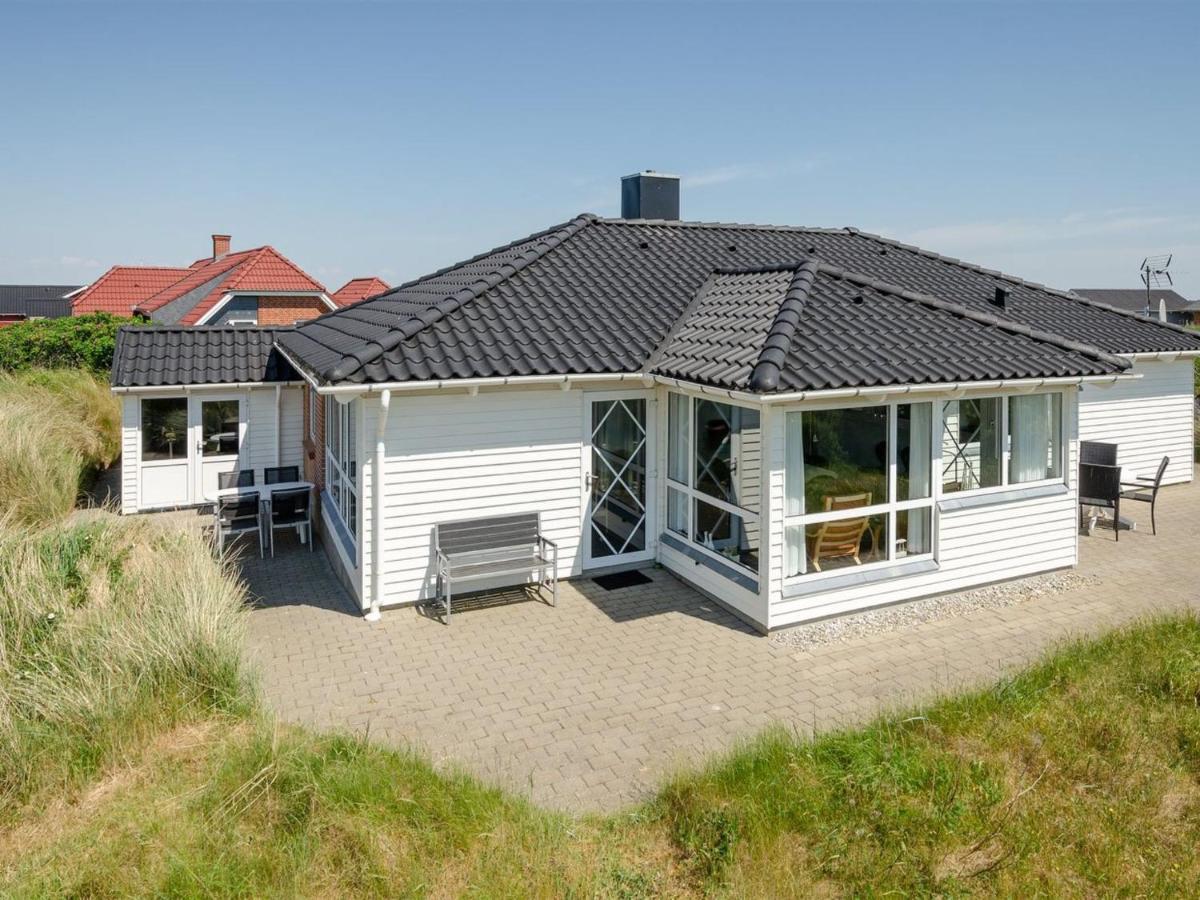 Holiday Home Nyssa - 350M From The Sea In Western Jutland By Interhome Lakolk Exterior foto